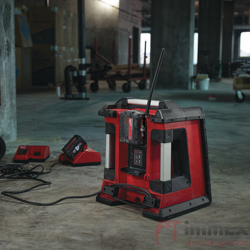 Milwaukee Akku-Baustellenradio M18 RC-0