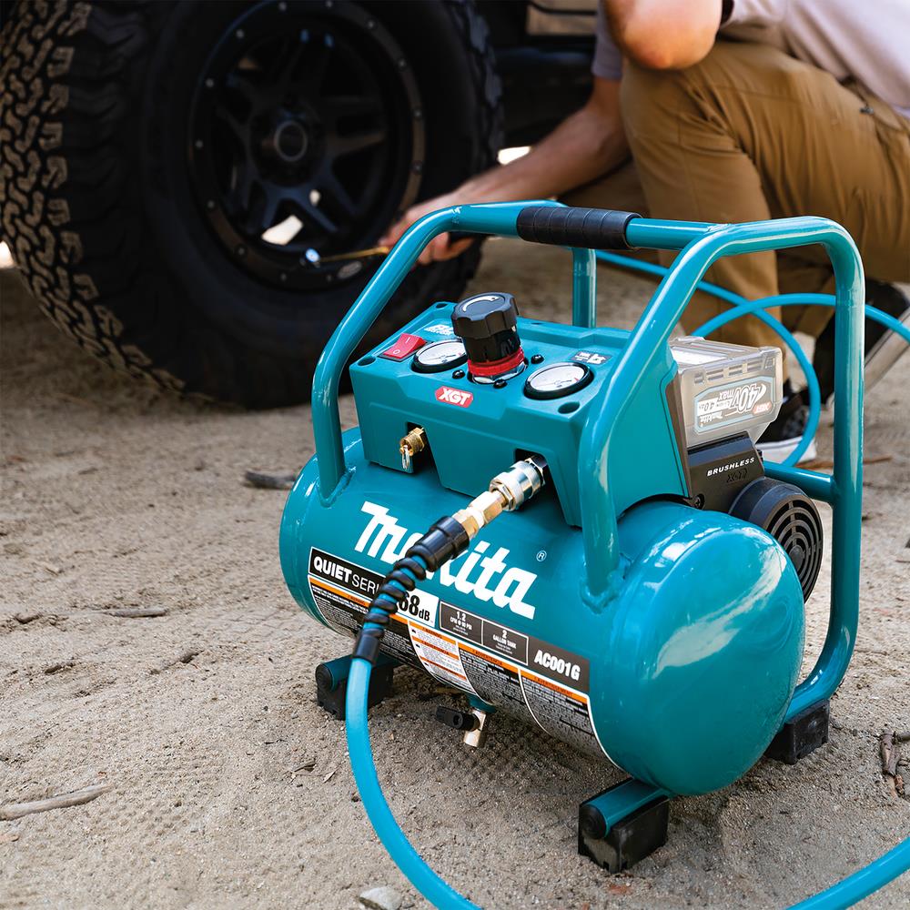 Makita battery compressor 40V max. XGT AC001G 9.3 bar