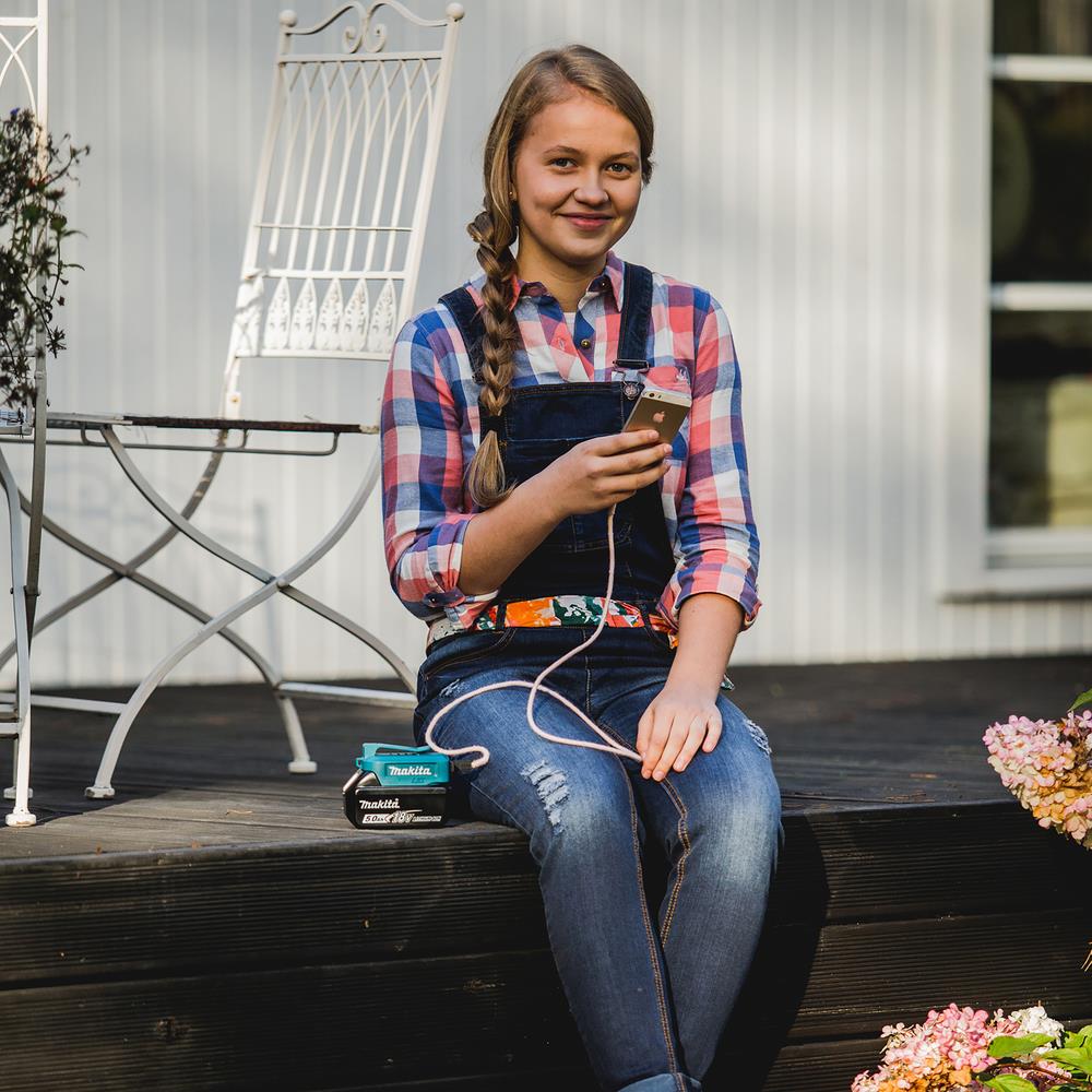 Makita ADP05 DEAADP05 Akku USB Ladeadapter Adapter für alle 14,4V - 18V  Akkus