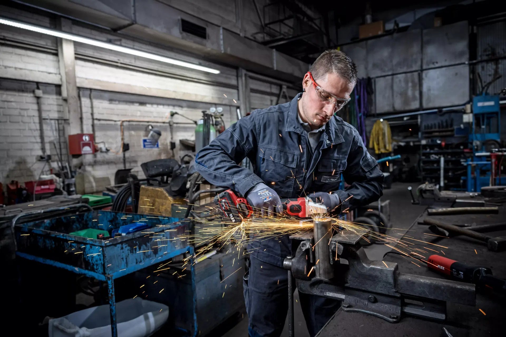 FLEX Akku-Winkelschleifer 18V 125 mm LB 125 18.0-EC C 499307