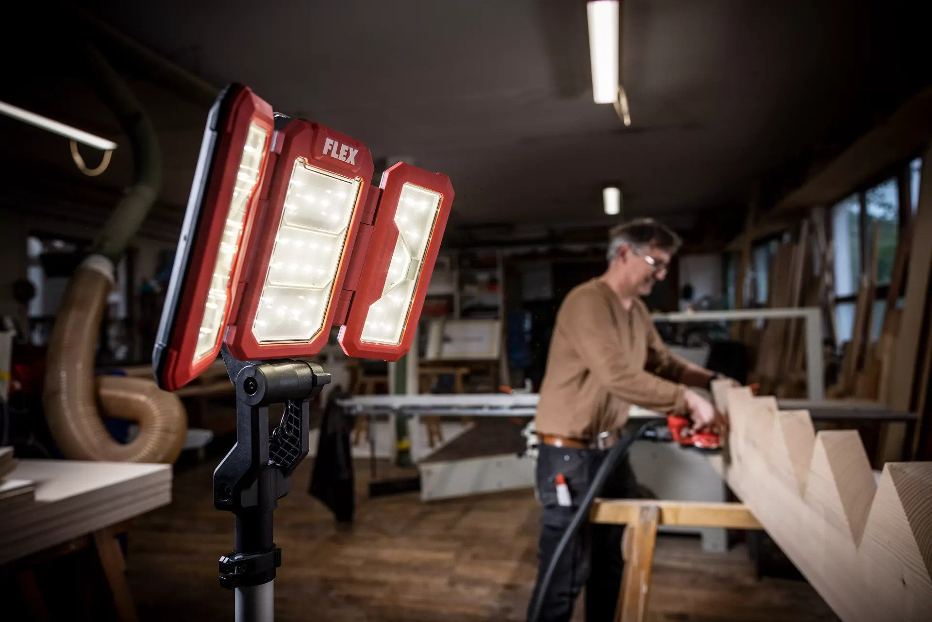 FLEX Cordless LED Work Light with Tripod 18V TL 4000 18.0/230 530375