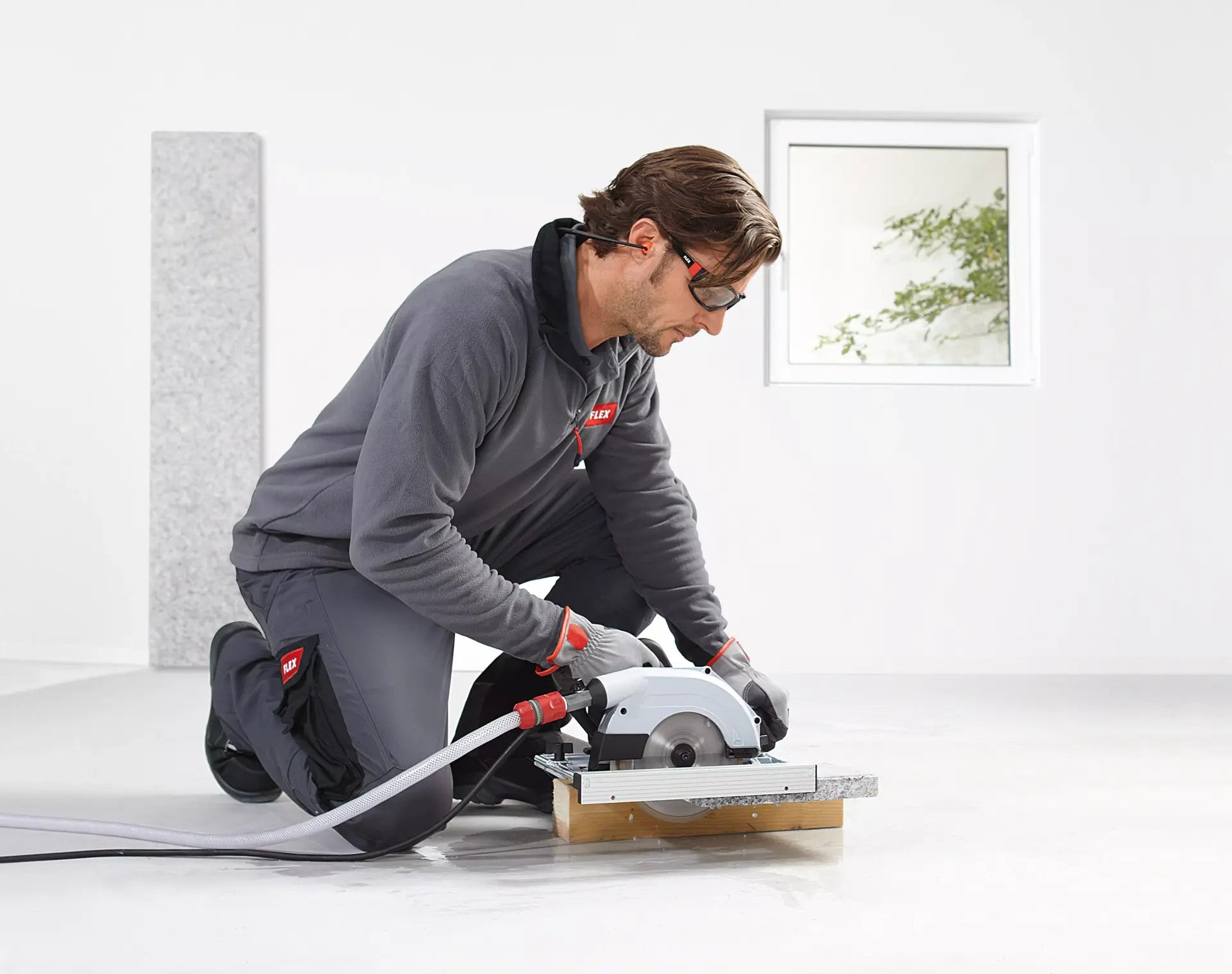 FLEX Diamond Stone Cutter CS 60 WET + Guide Rail 374016