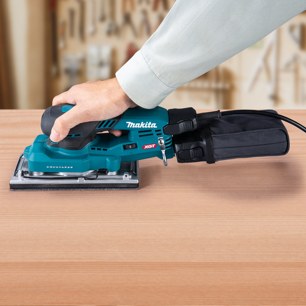 Makita Akku-Schwingschleifer BO007CG