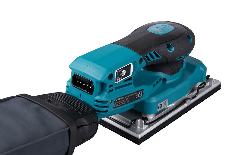 Makita Akku-Schwingschleifer BO007CG