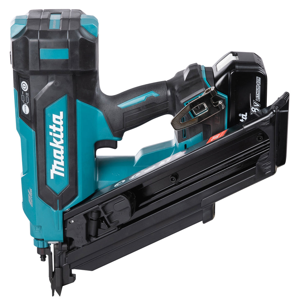 Makita Cordless Strip Nailer 18V DBN900ZK LXT 50-90 mm