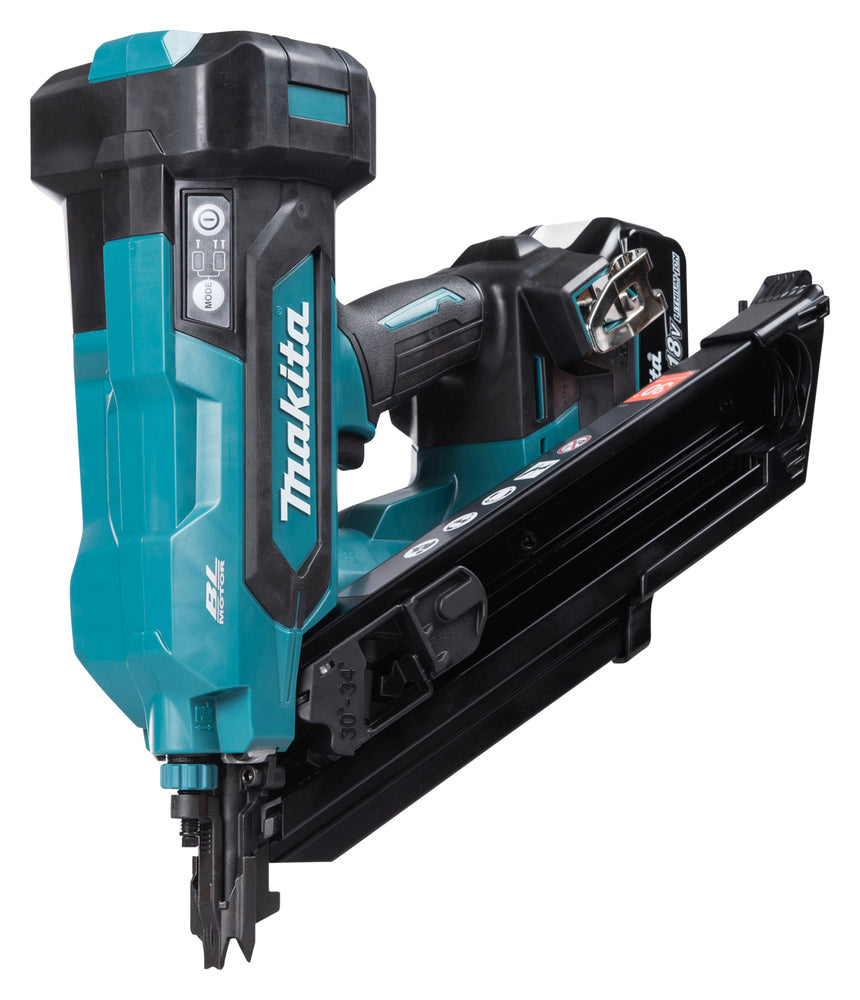 Makita Cordless Strip Nailer 18V DBN900ZK LXT 50-90 mm