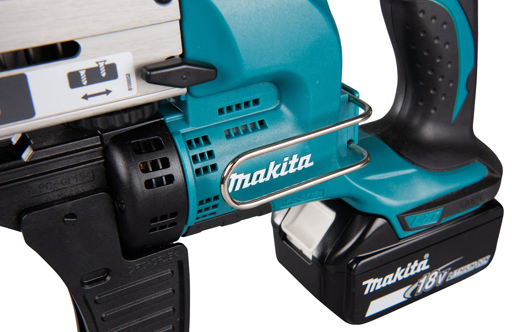 Makita cordless magazine screwdriver DFR550Z + Schwäble foam insert