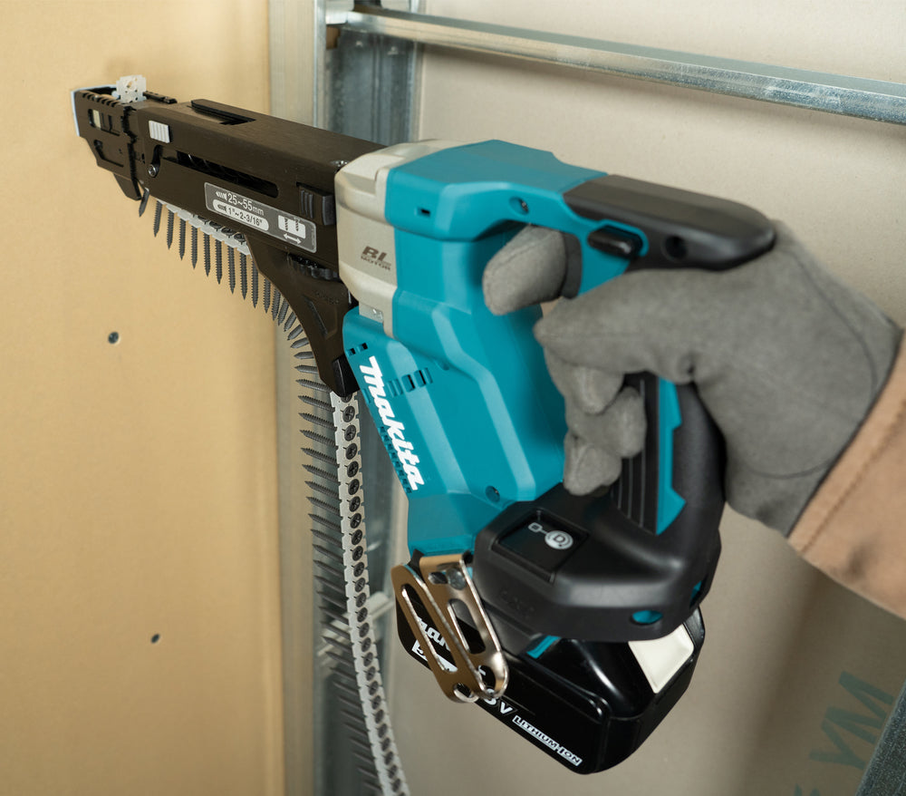 Makita Akku-Magazinschrauber 18V DFR551Z