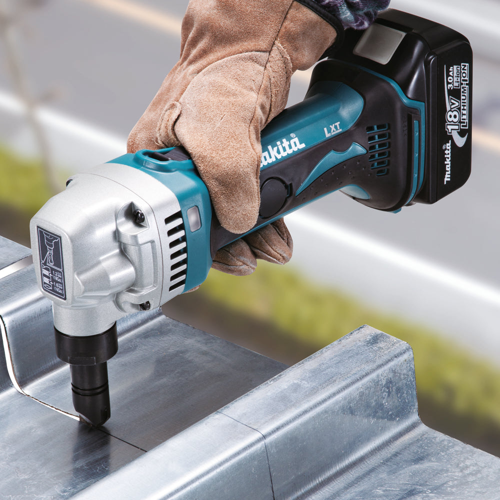 Makita Akku-Knabber 18V DJN161Z