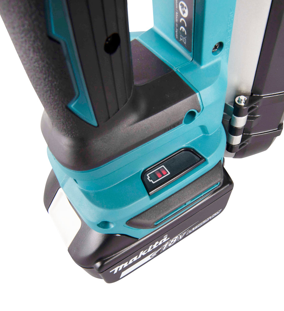 Makita cordless band saw 18V DPB183Z 66mm