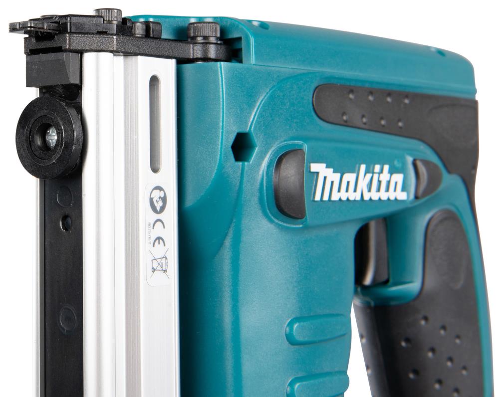 Makita Akku-Tacker 18V DST221Z