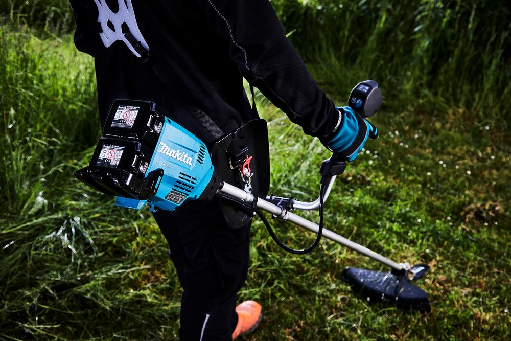 Makita Cordless Brushcutter 2x18V DUR369AZX6 43cm