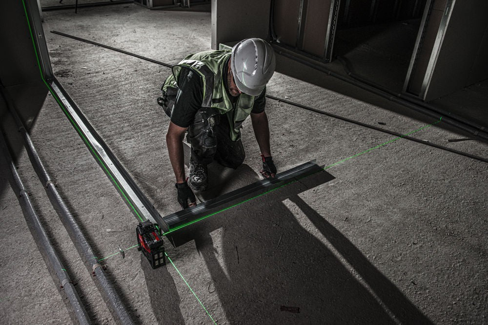 Milwaukee 12V M12 3x360° Cordless Cross Line Laser