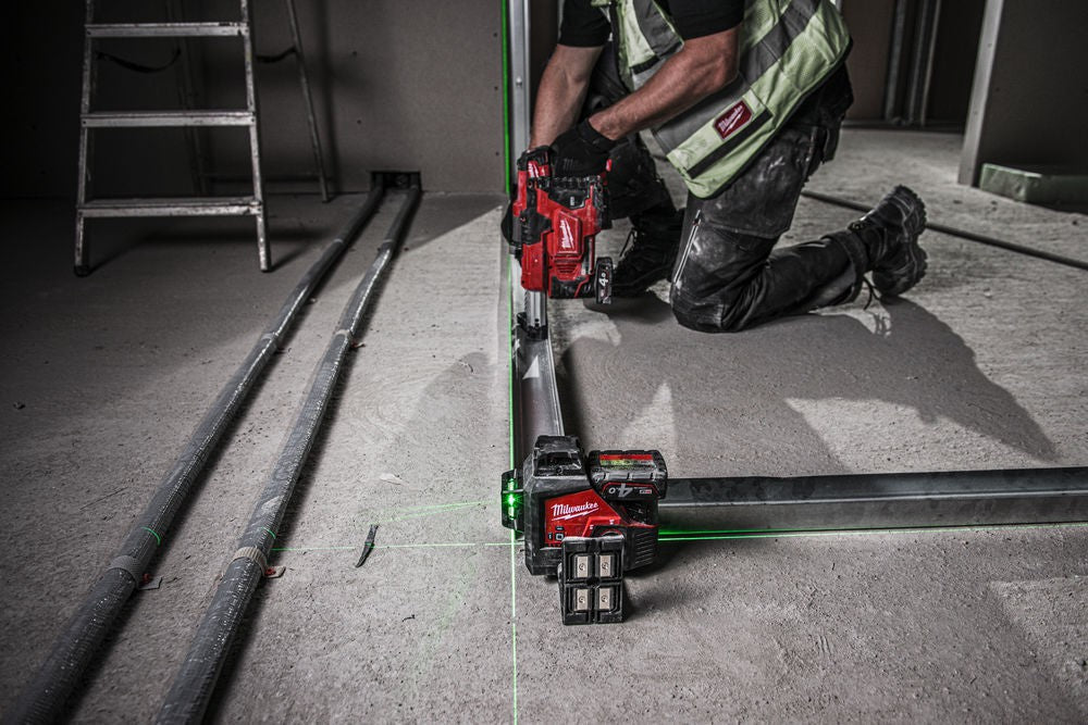 Milwaukee 12V M12 3x360° Cordless Cross Line Laser