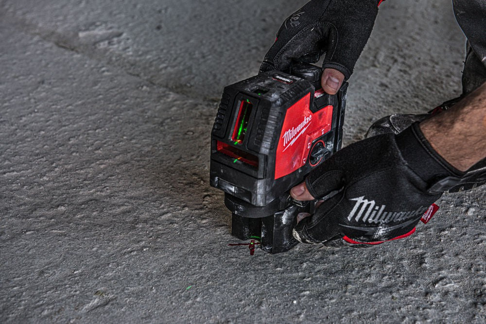 Milwaukee 4V Cordless Cross Line Laser L4CLLP-301C Green