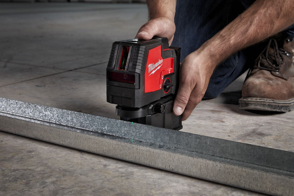 Milwaukee 4V Cordless Cross Line Laser L4CLLP-301C Green