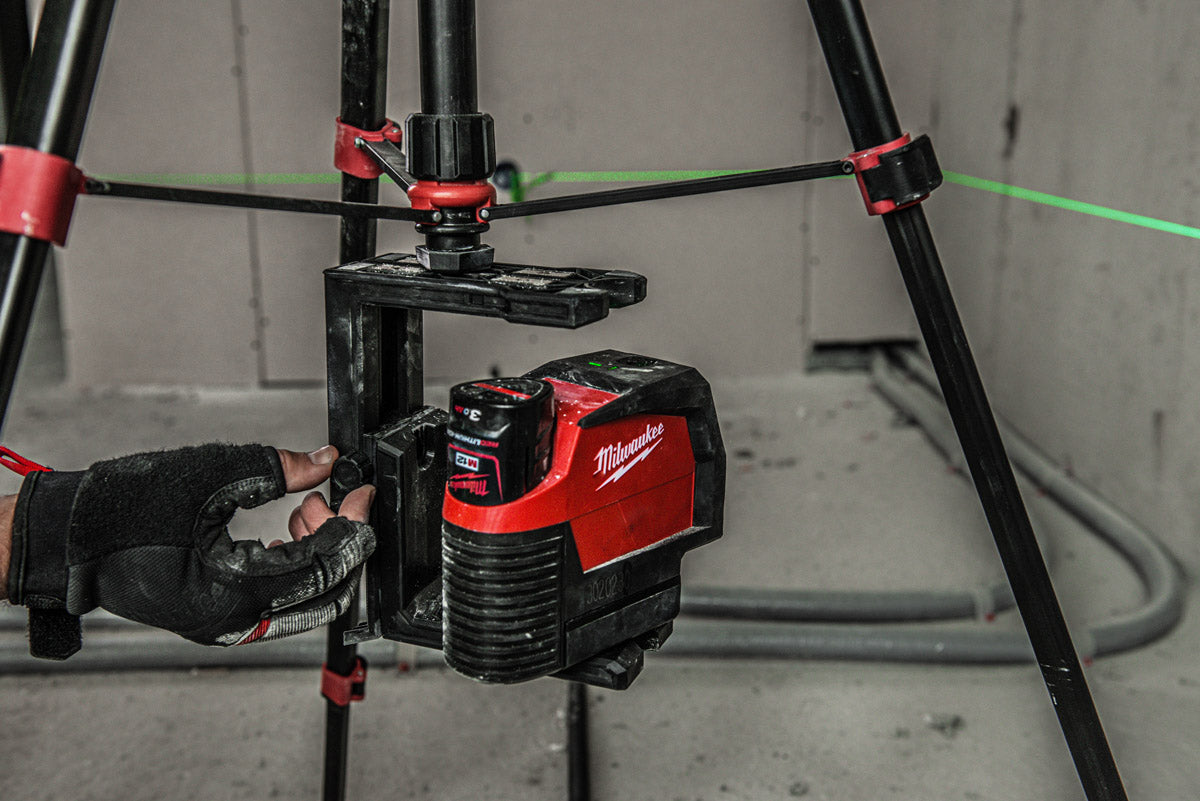 Milwaukee Akku-Kreuzlinienlaser 12V M12 CLLP-301C grün