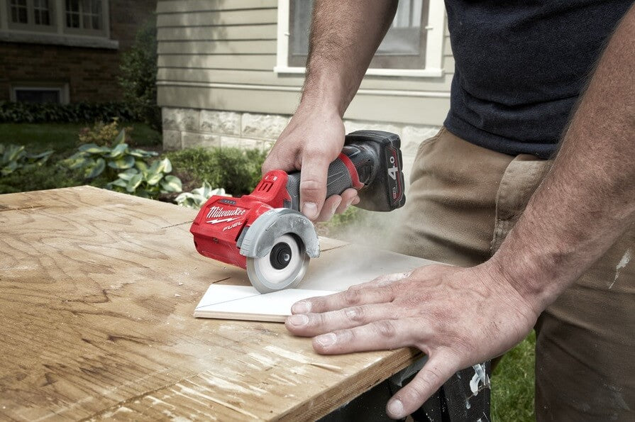 Milwaukee Akku-Multimaterialschneider 12V FCOT-0