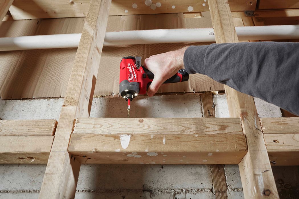 Milwaukee 12V M12 FID2 Cordless Impact Drill Driver 170Nm 1/4'' + Bit Set