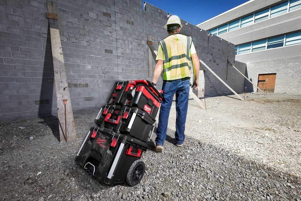 Milwaukee Akku-Staubsauger 18V PACKOUT M18 FPOVCL-0