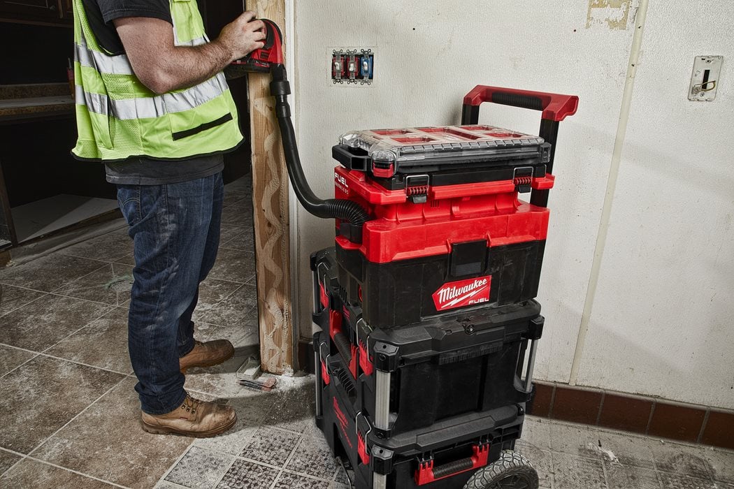 Milwaukee Akku-Staubsauger 18V PACKOUT M18 FPOVCL-0