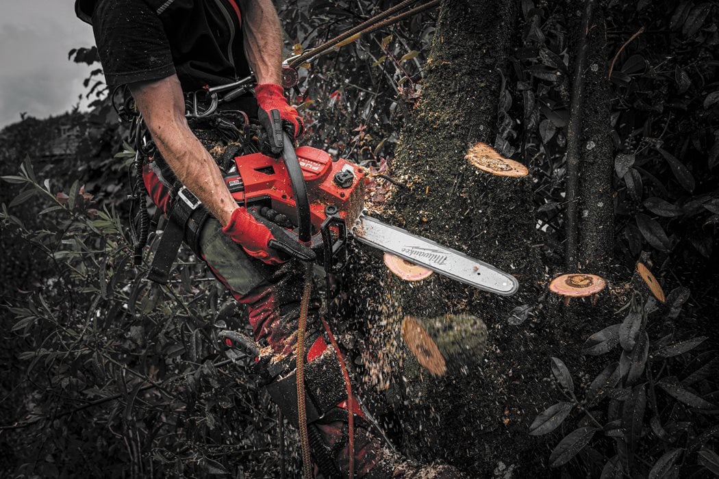 Milwaukee Top-Handle Kettensäge 18V M18 FTHCHS30-0