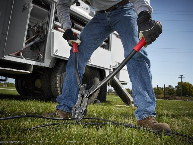 Milwaukee Bolzenschneider 610mm