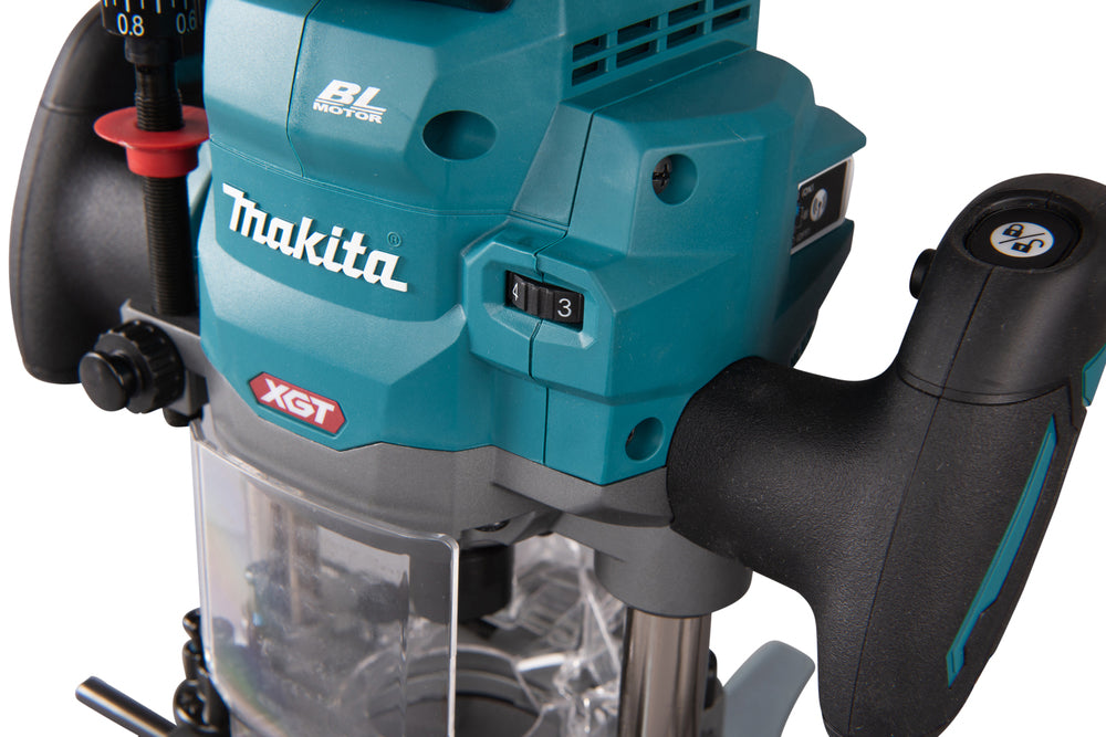 Makita Akku-Oberfräse 40V XGT RP001GZ 12mm