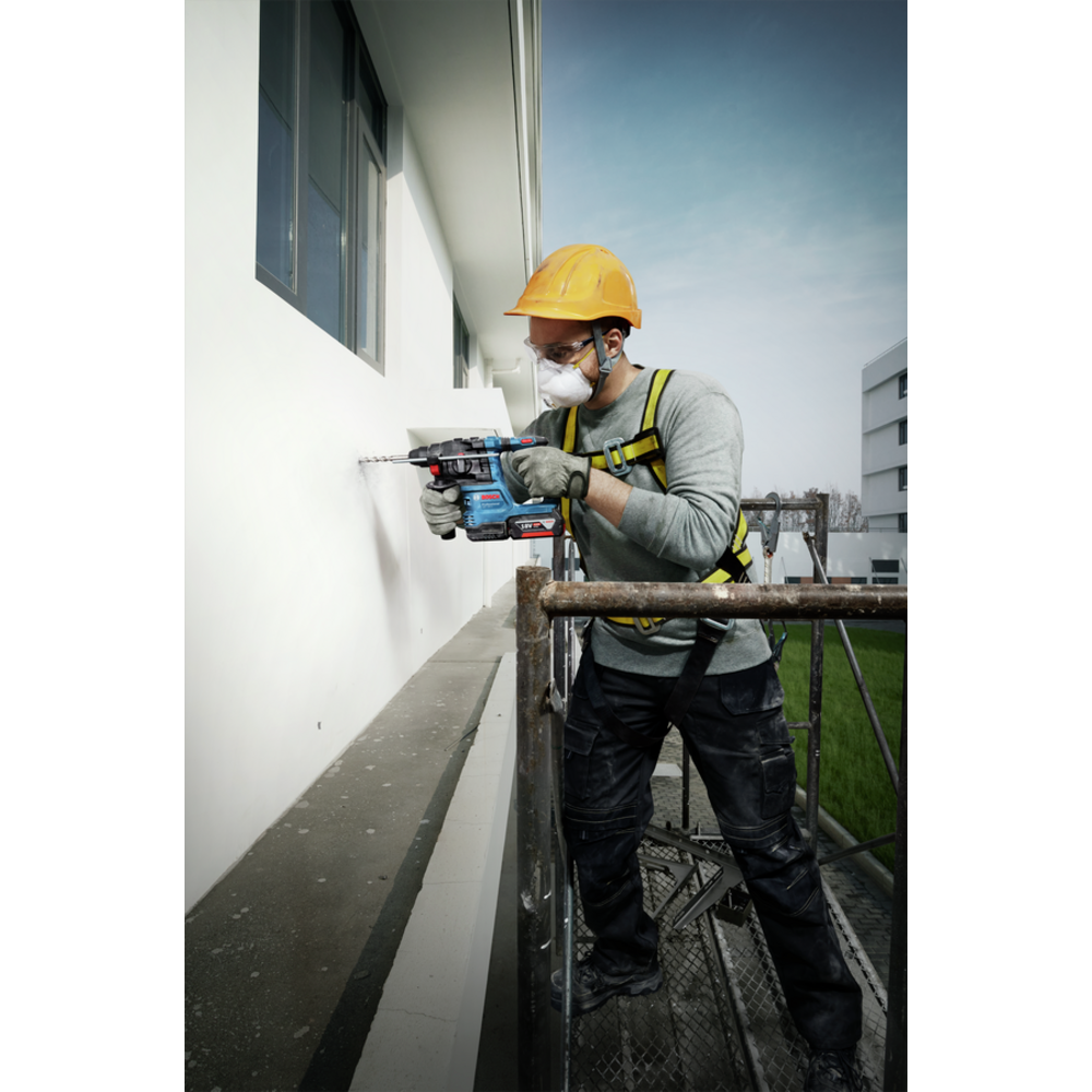 Bosch Akku-Bohrhammer 18V GBH 18V-22 + Absaugung