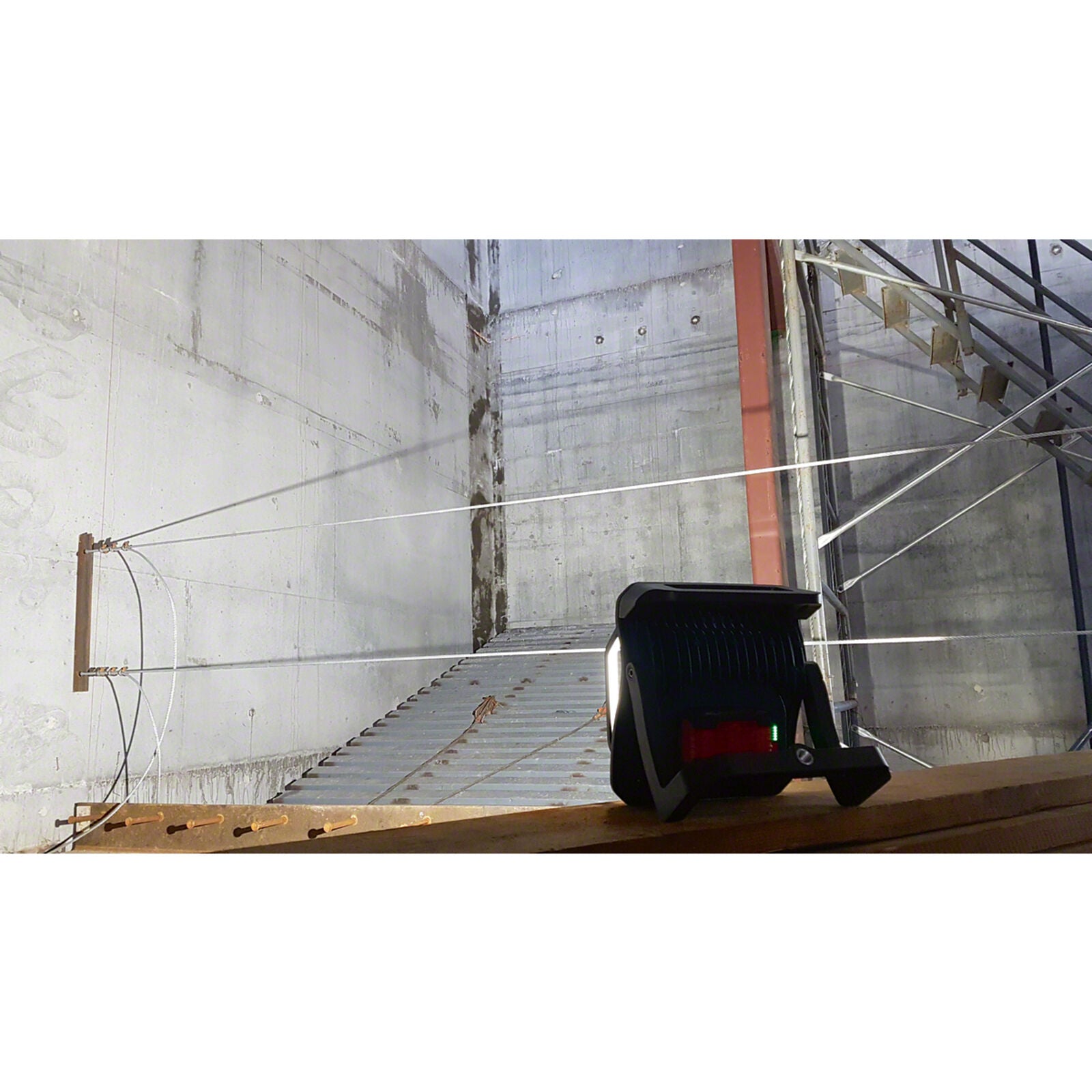 Bosch Akku-Lampe 18V GLI 18V-4000 C