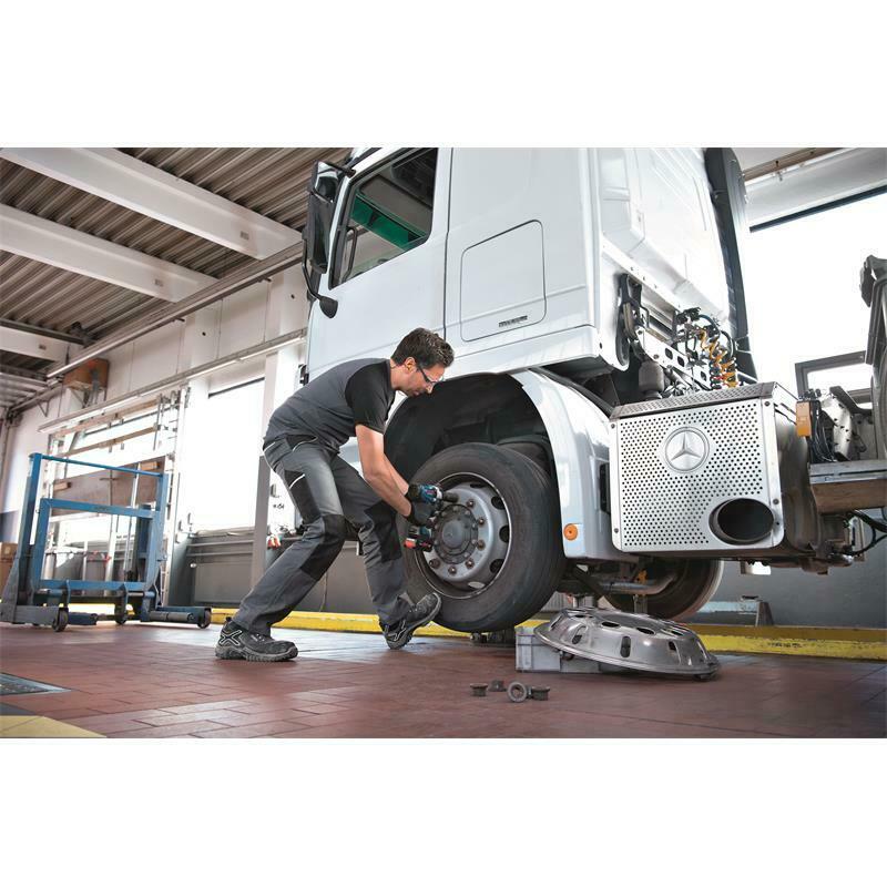 Bosch 18V GDS 18V-1050 H Cordless Impact Wrench