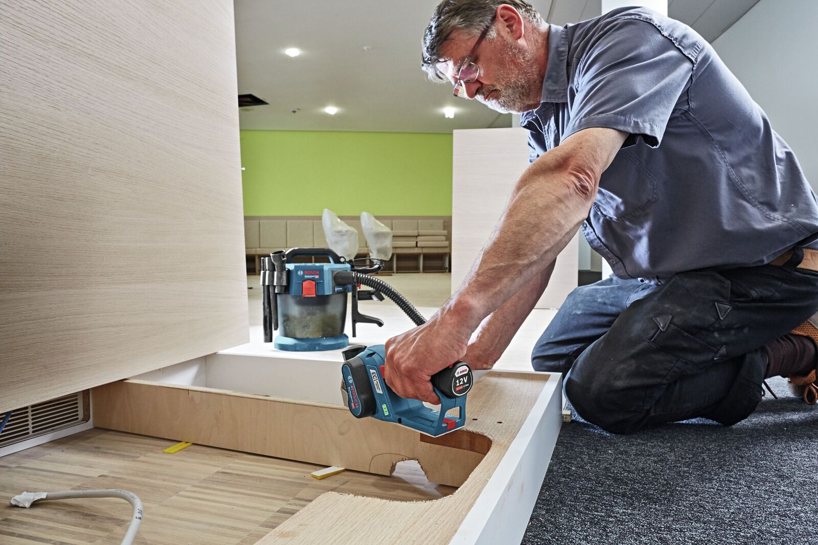 Bosch Akku-Hobel Hobelmaschine 12V GHO12V-20