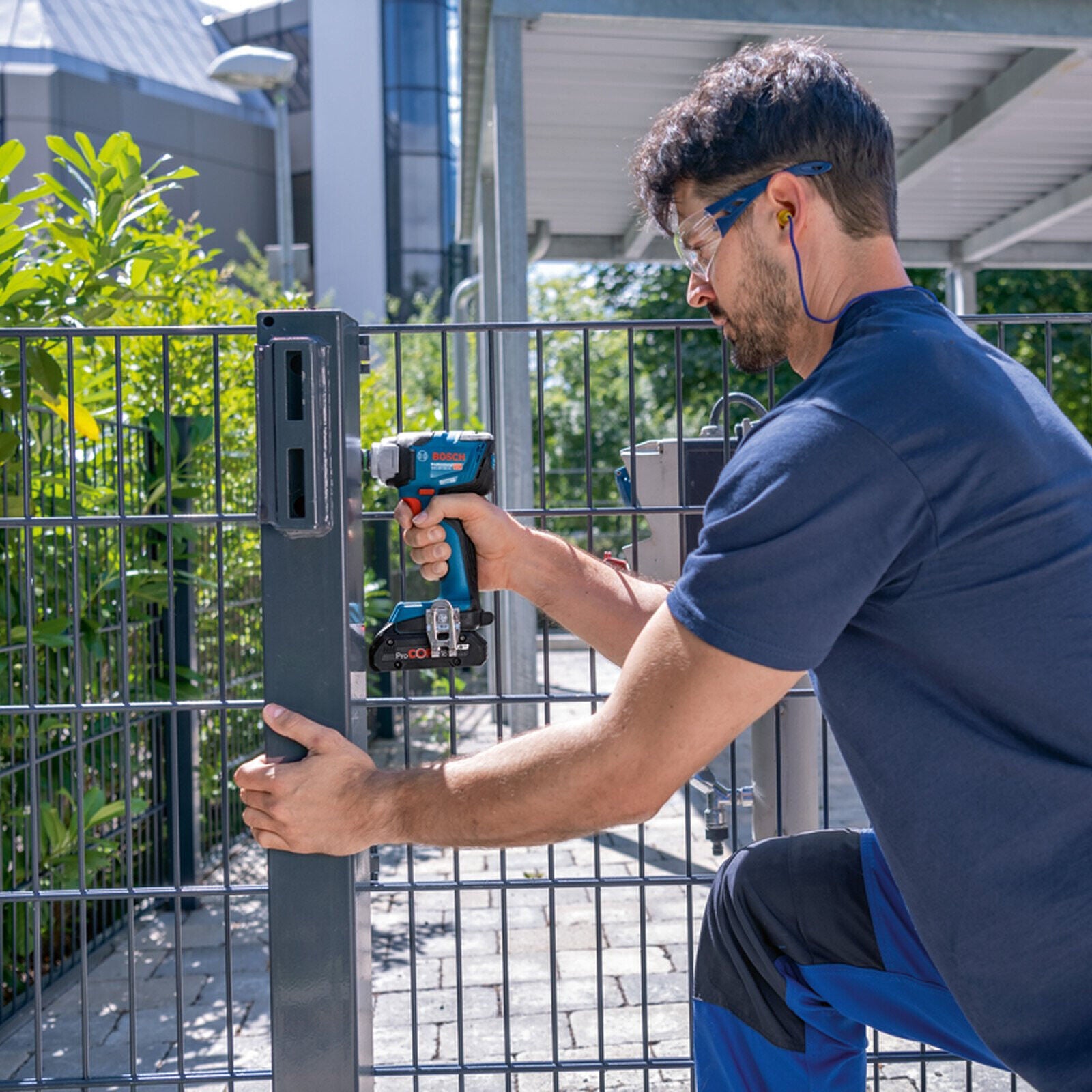 Bosch Akku-Schlagschrauber 18V GDS 18V-330 HC