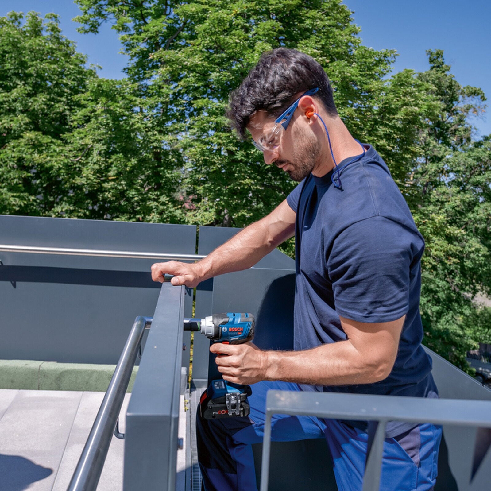 Bosch Akku-Schlagschrauber 18V GDS 18V-330 HC