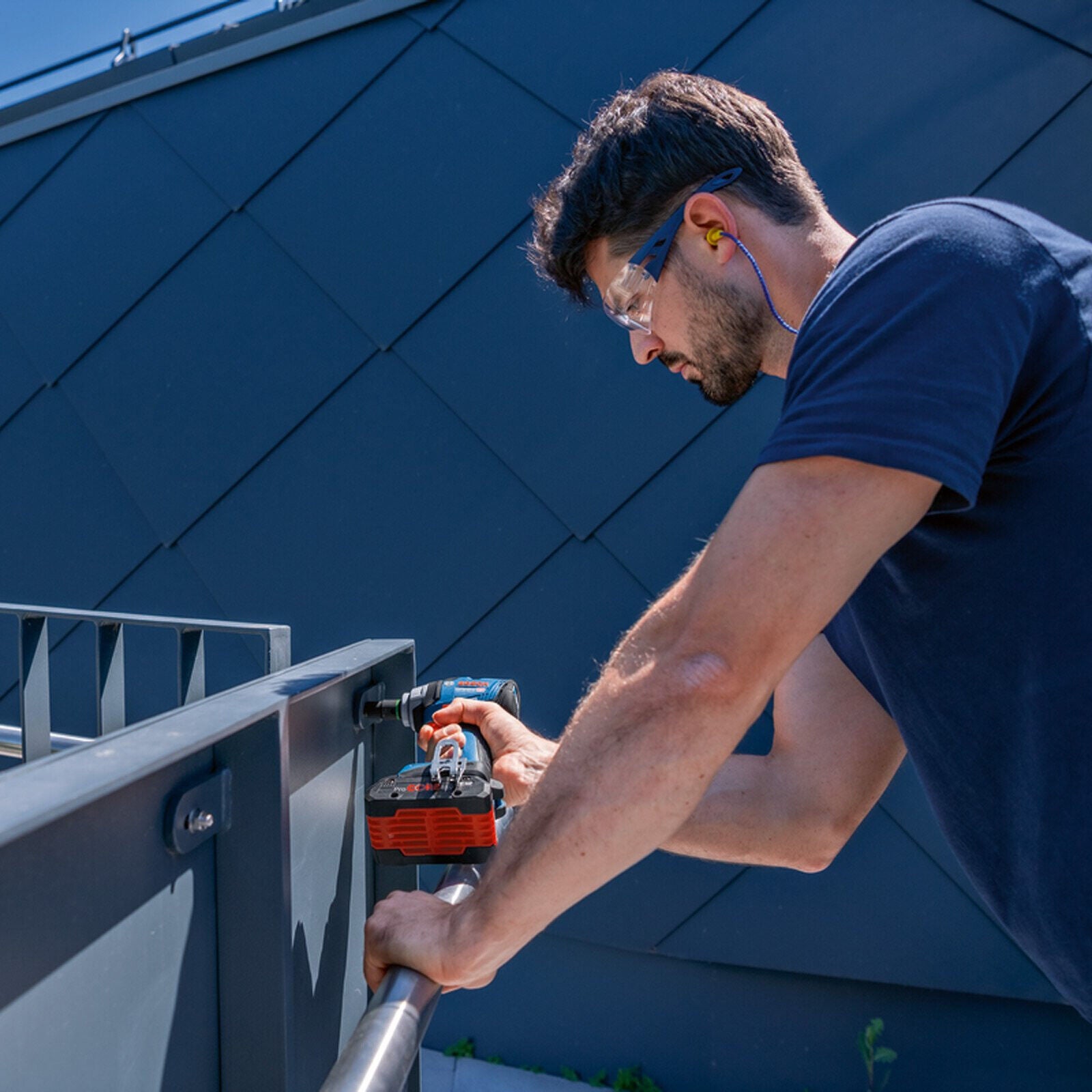 Bosch Akku-Schlagschrauber 18V GDS 18V-330 HC