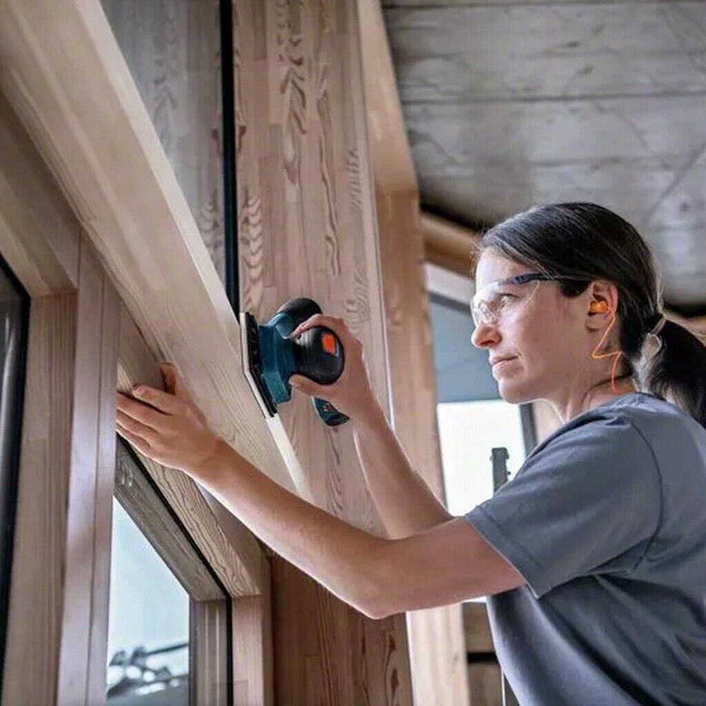 Bosch Akku-Schwingschleifer 12V GSS 12V-13 + L-BOXX