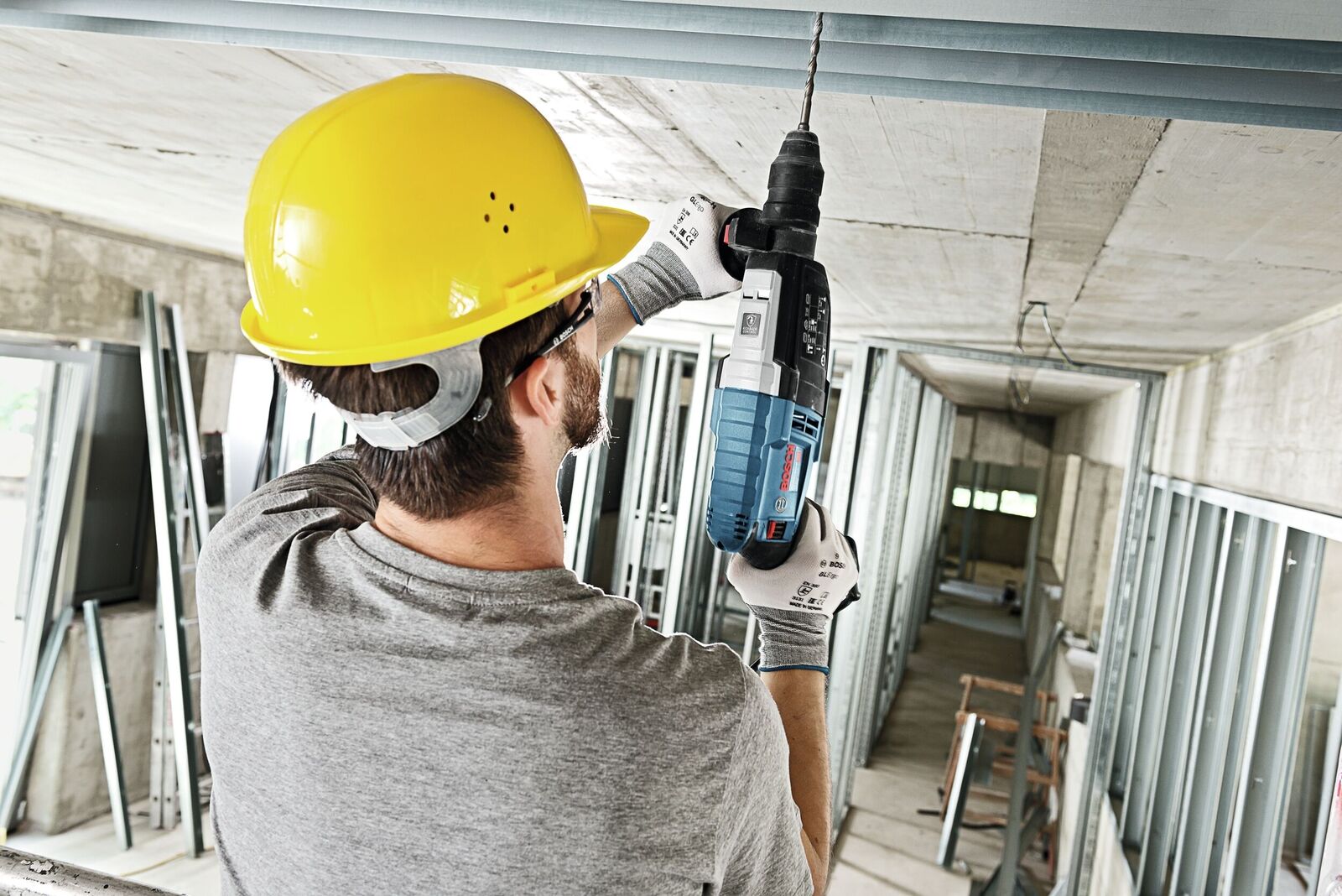 Bosch Bohrhammer GBH 2-28 F + L-BOXX