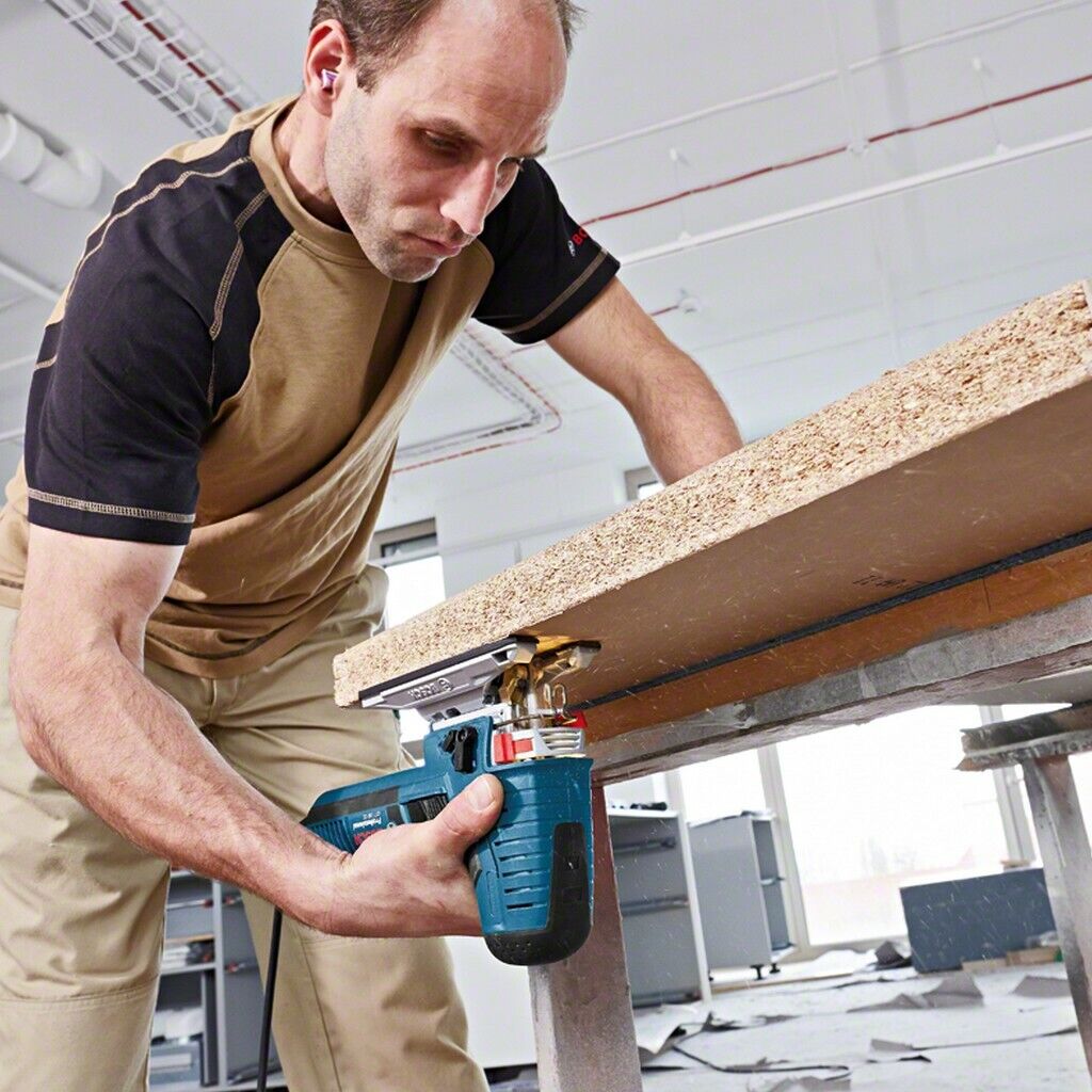 Bosch Stichsäge GST 160 CE Professional 800W