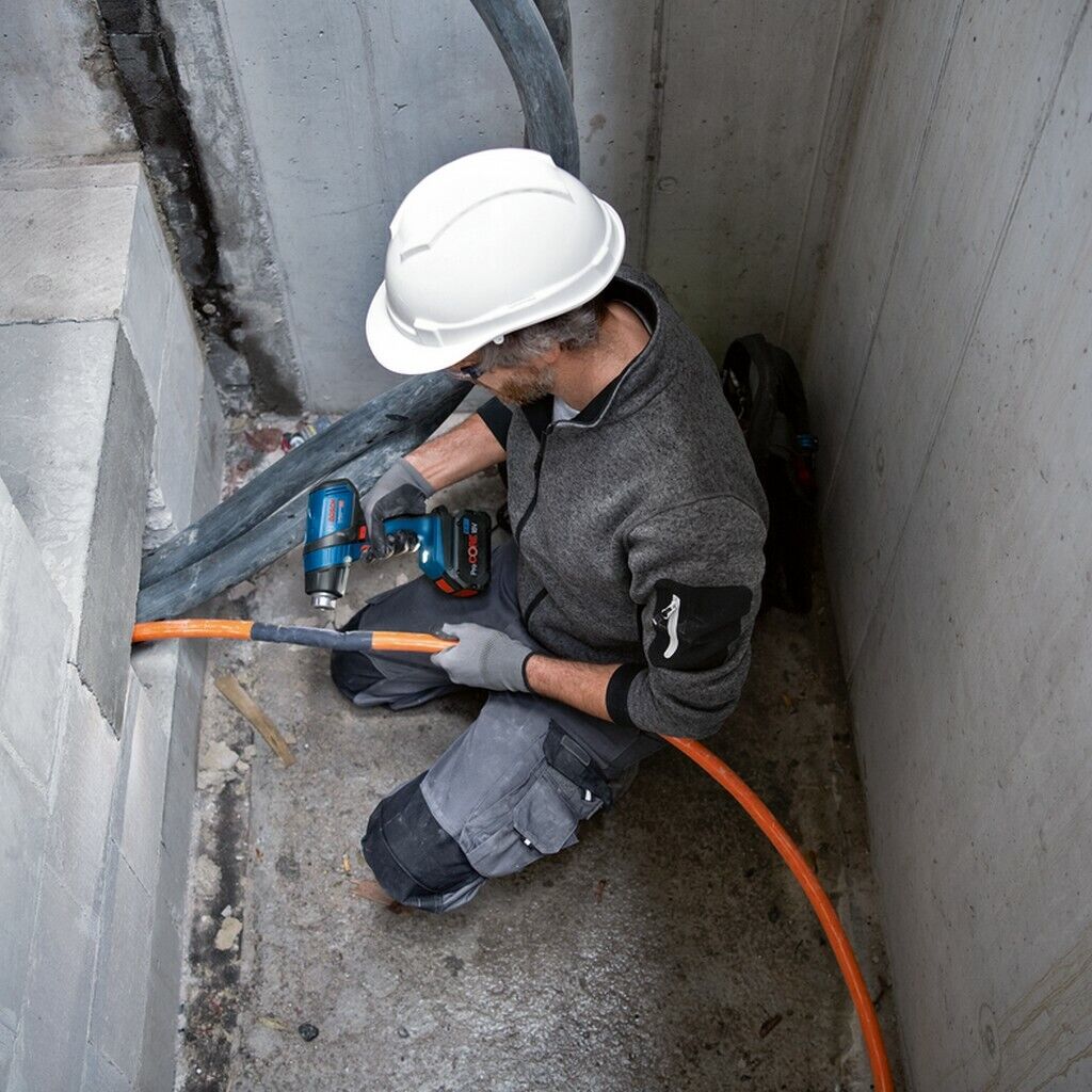 Bosch Akku-Heißluftgebläse 18V GHB 18V-50 + L-BOXX