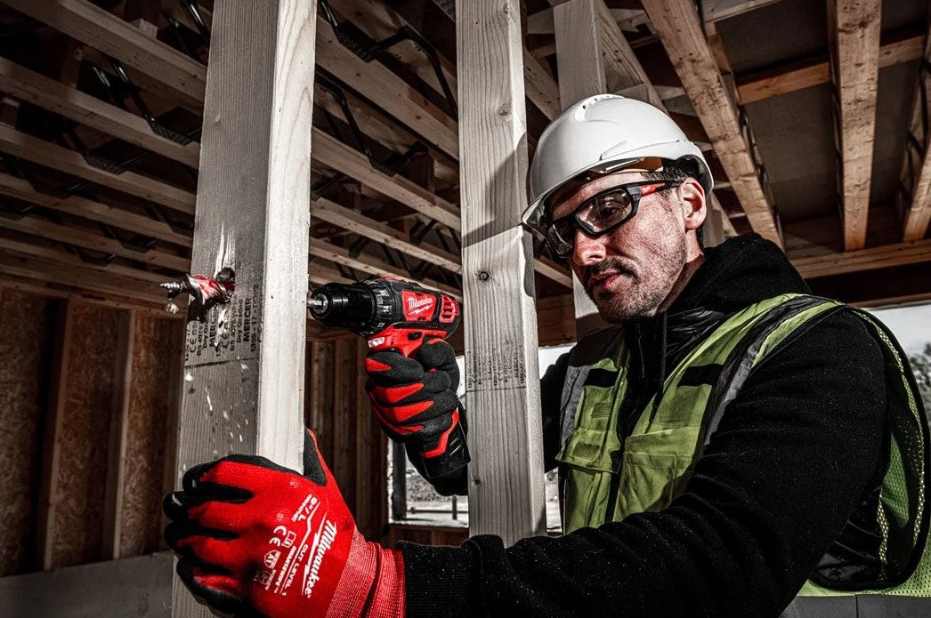 Milwaukee Akku-Bohrschrauber 12V BDD-201C + Bit-Sortiment Schrauber + Akku