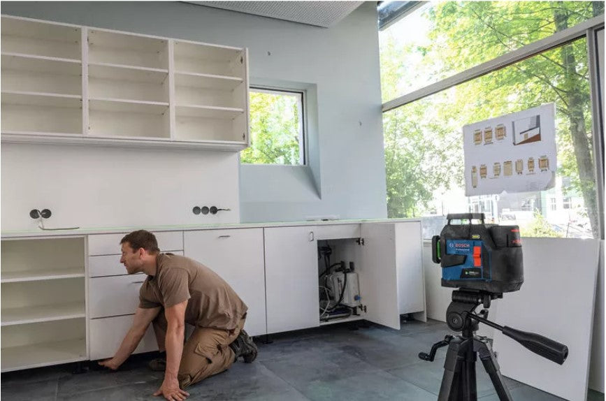 Bosch 12V 3x360° Green Cordless Line Laser Set GLL 12V-100-33 CG 0601065401