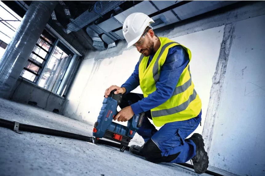 Bosch Akku-Nagler 18V Betonnagler für Elektriker GNB 18V-40 06019L7004