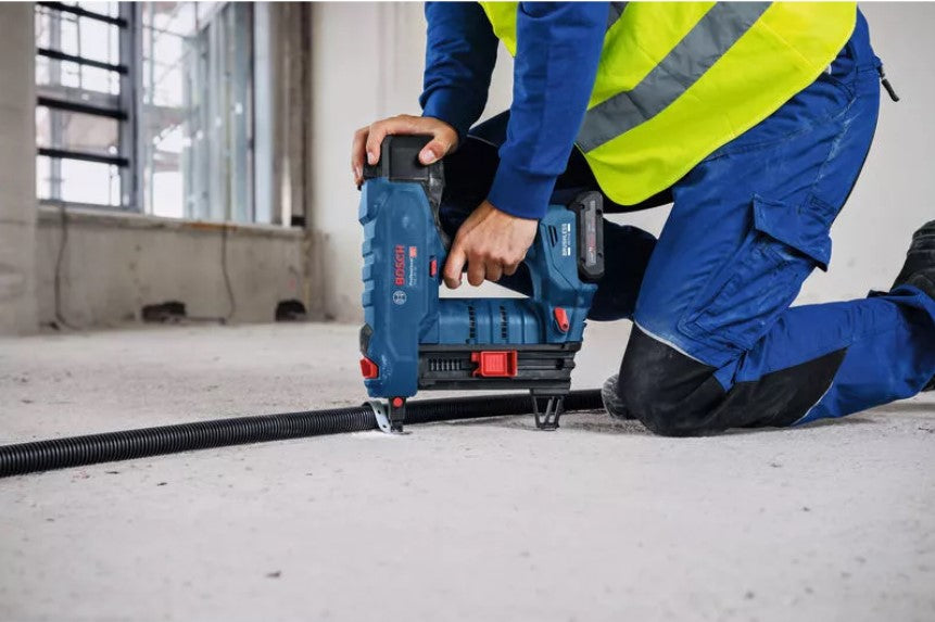 Bosch Akku-Nagler 18V Betonnagler für Elektriker GNB 18V-40 06019L7004