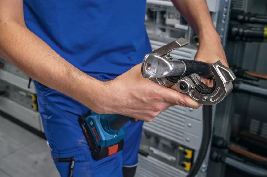 Bosch GPH 18V-60 Professional Cordless Hydraulic Press Tool 06019P0100