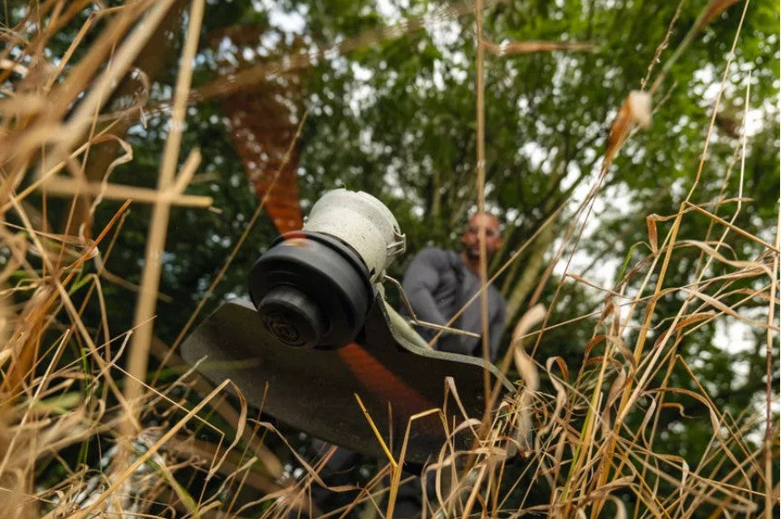 Bosch Akku-Rasentrimmer Sense GRT 18V-40 Professional 06008D0200