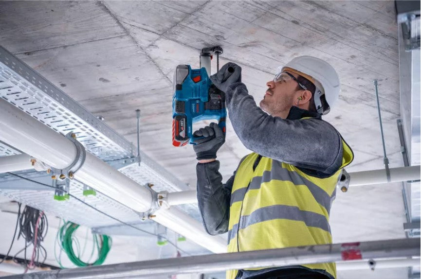 Bosch Akku-Bohrhammer Kombihammer 18V GBH 18V-22 1,9J 0611924004