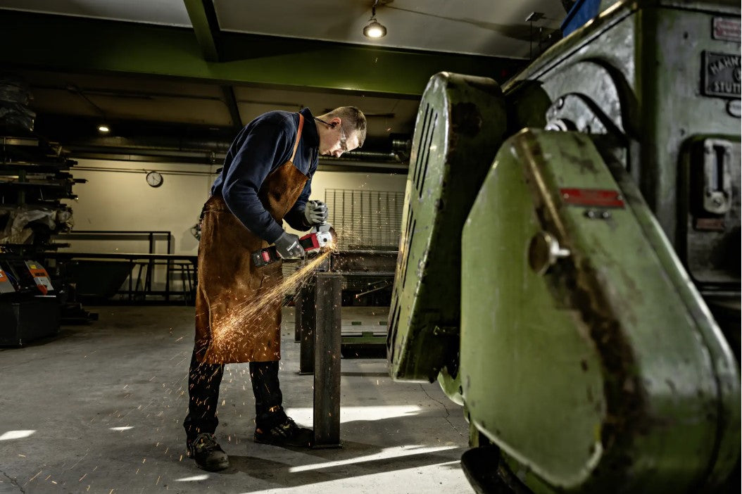 FLEX Akku-Winkelschleifer 18V 125mm + Schlagbohrschauber 65Nm + 2x 5Ah Akkus