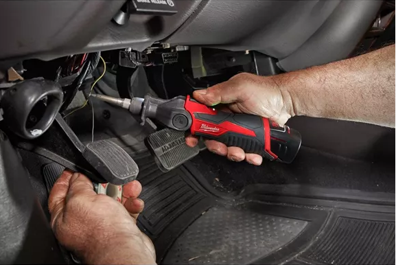 Milwaukee cordless soldering iron 12V SI-201C