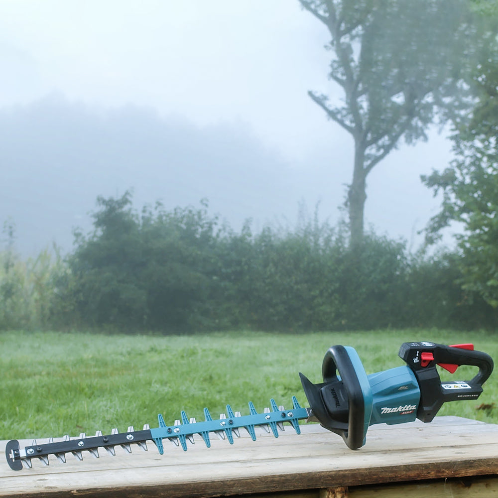 Makita Akku-Heckenschere 40V XGT UH004GZ 60cm