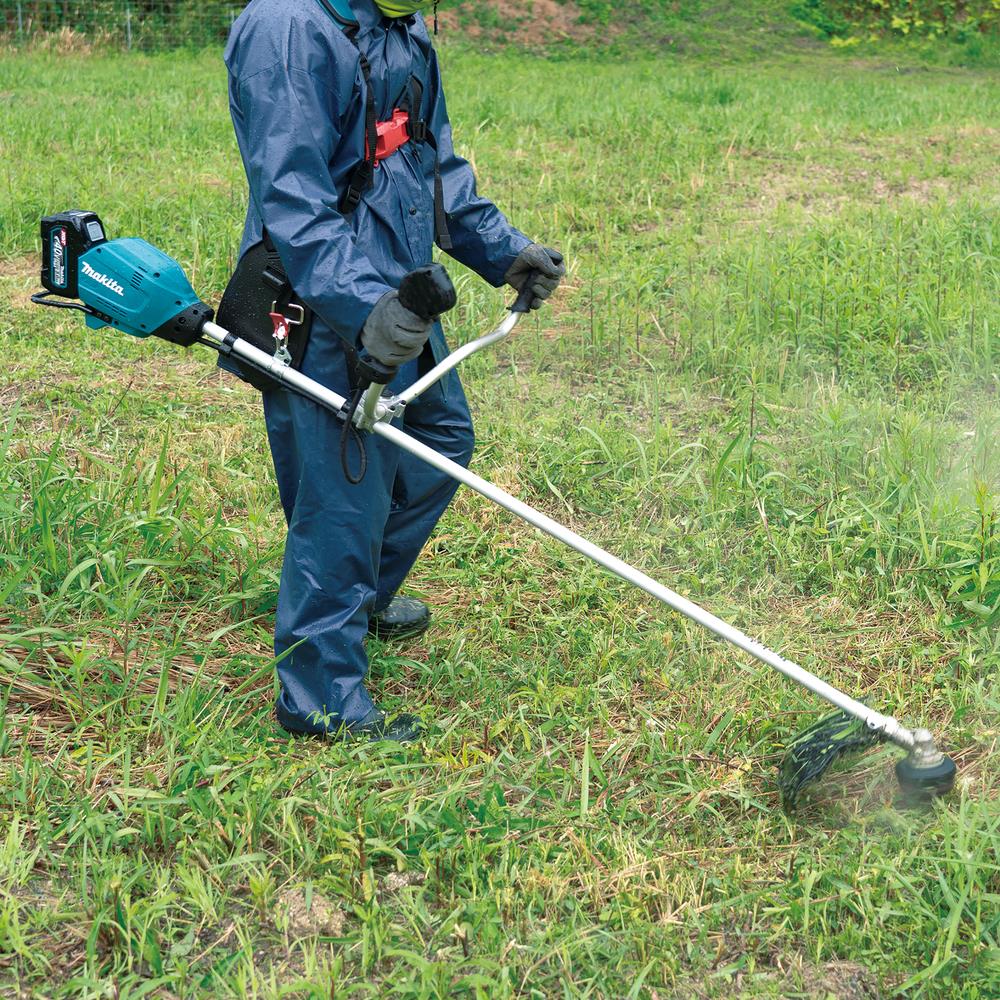 Makita Cordless Brushcutter/Trimmer 40V XGT UR006GZ06